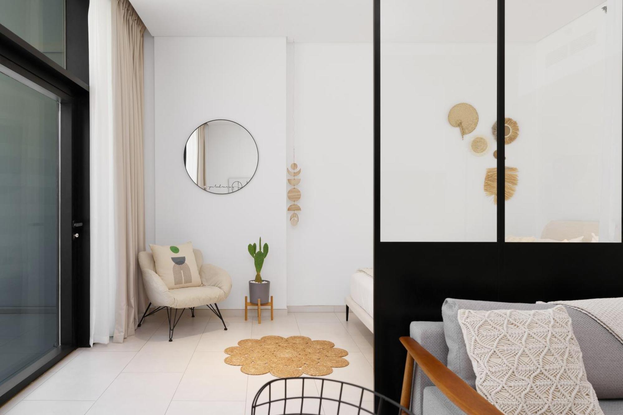 Charming In Burj Khalifa District - Marquise Square Apartment