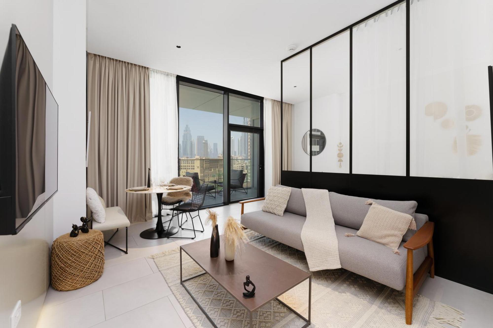 Charming In Burj Khalifa District - Marquise Square Apartment