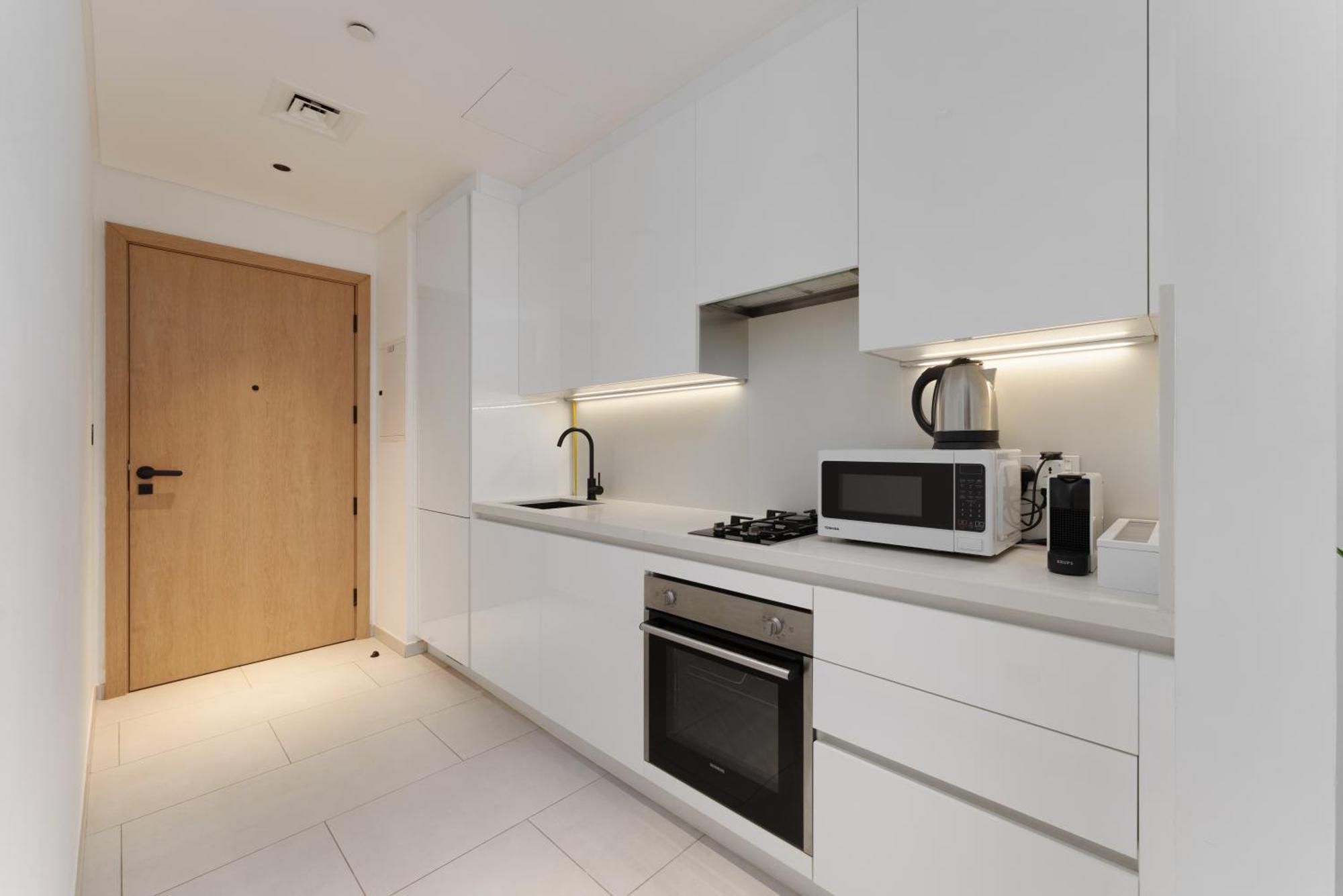 Charming In Burj Khalifa District - Marquise Square Dubai